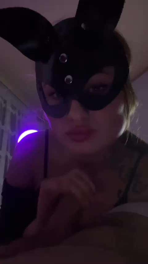 Ronni-Renee Adult Chat August 15, 2025