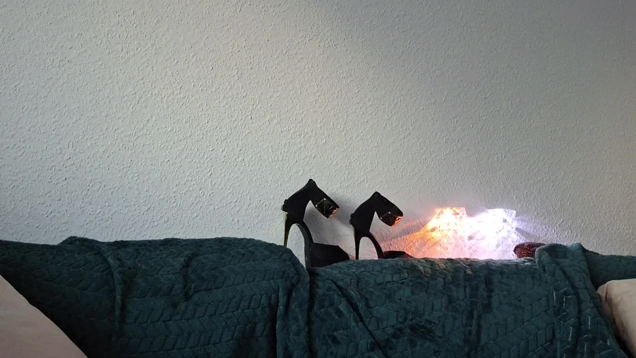 CyndeeWinter Adult Chat August 15, 2025