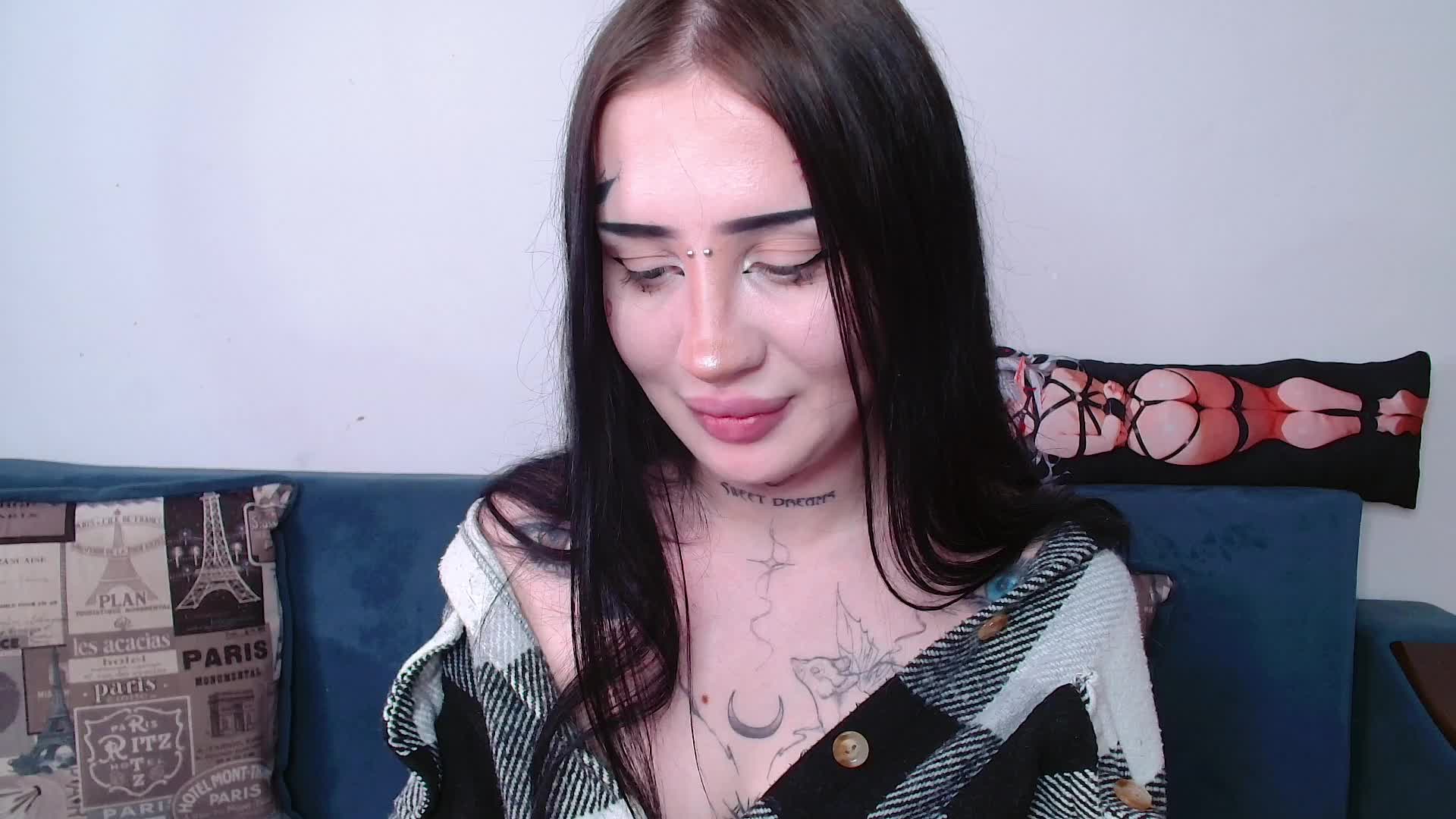 lisa-tatt Adult Chat August 15, 2025