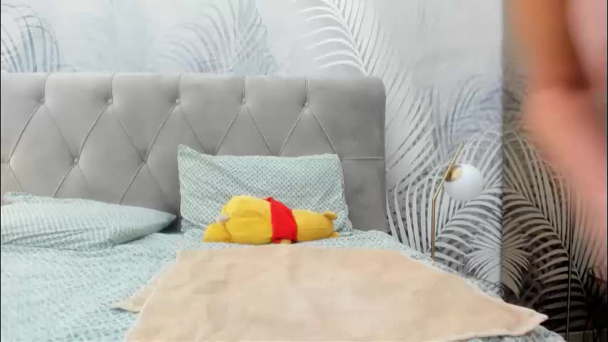 hot_babes_live Adult Chat August 15, 2025