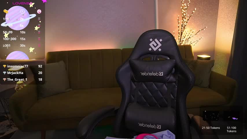 LilElfie Adult Chat August 15, 2025