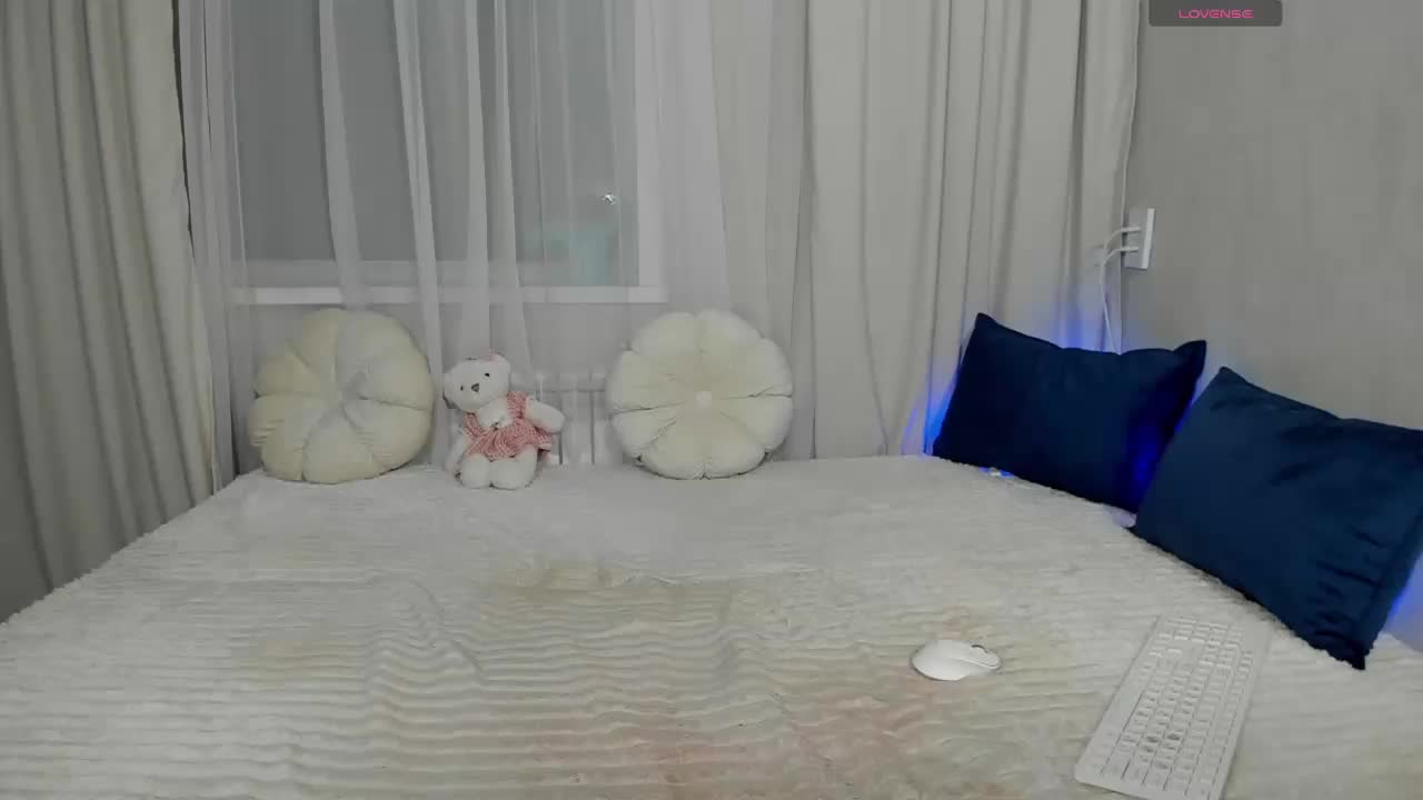 vikisue Adult Chat August 15, 2025