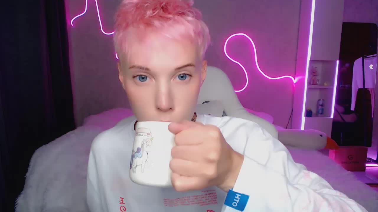 tezes Adult Chat August 15, 2025