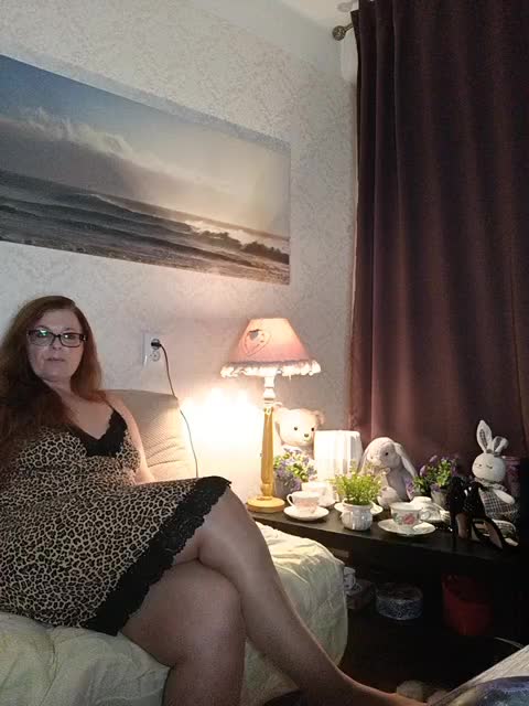 HelenBerg Adult Chat August 15, 2025