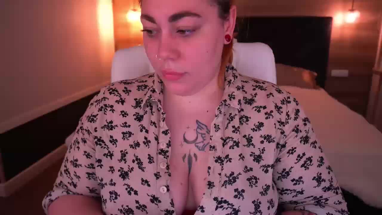 AmazonkaStarrr Adult Chat August 15, 2025