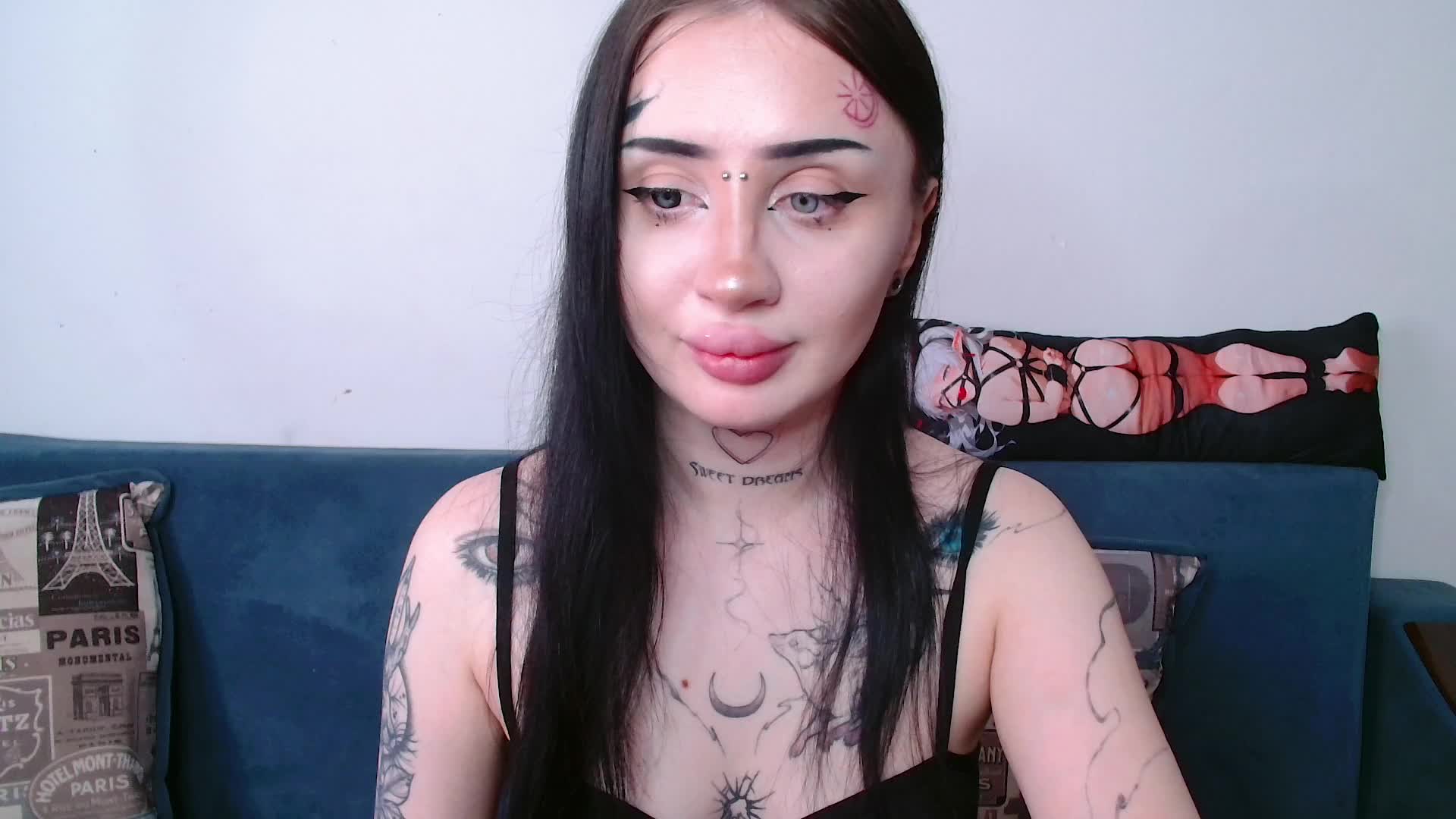 lisa-tatt Adult Chat August 15, 2025