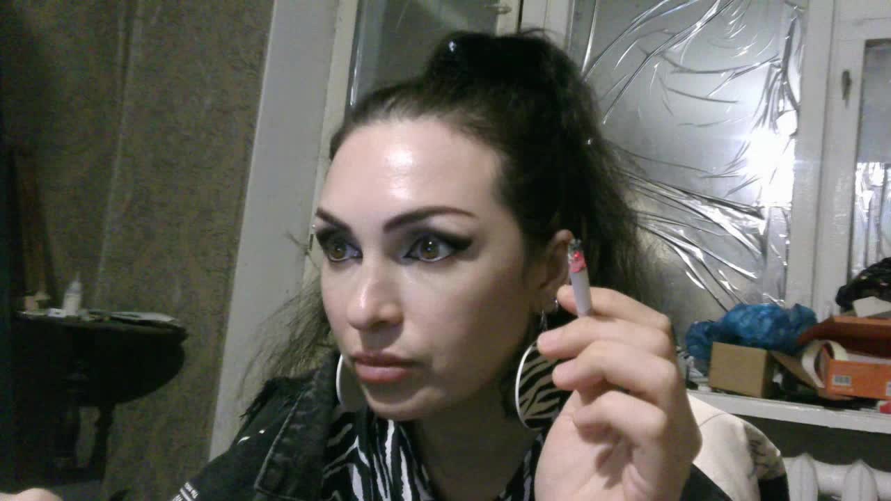 TvarRoxy Adult Chat August 15, 2025