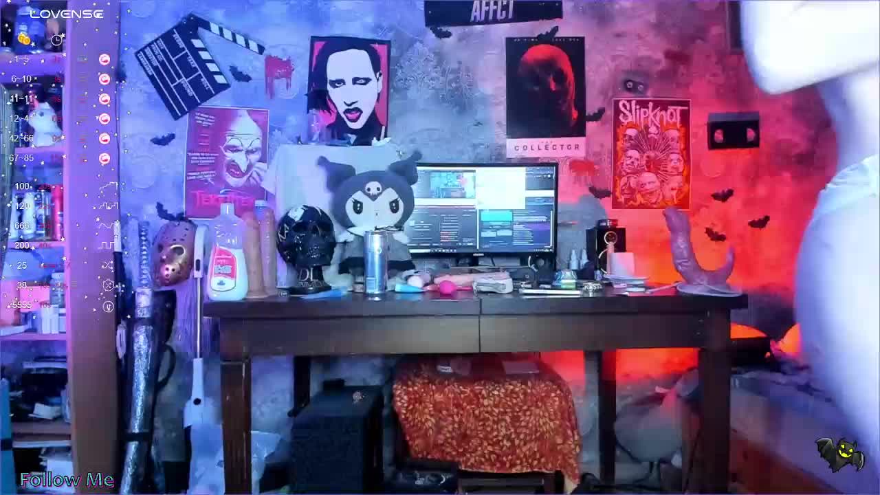 Kuromi-Racer Adult Chat August 15, 2025