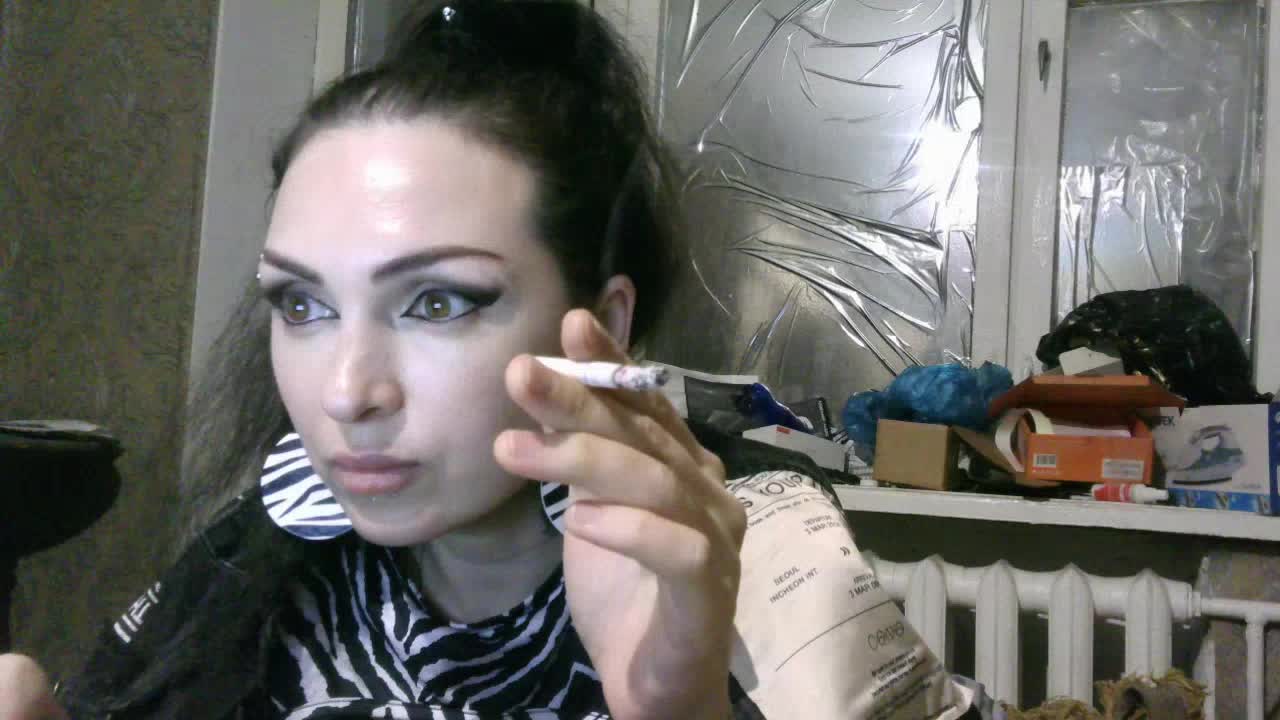 TvarRoxy Adult Chat August 15, 2025