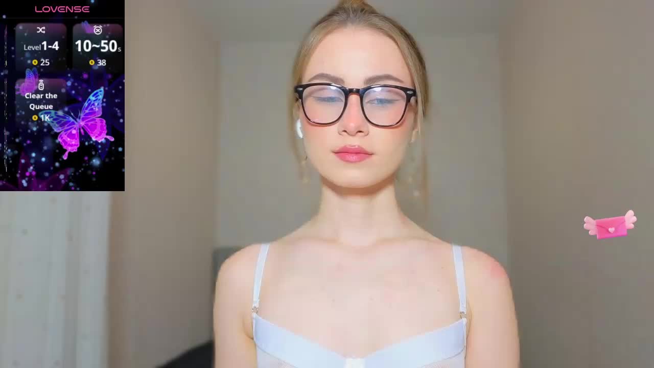 AminaLuxuryyy Adult Chat August 15, 2025