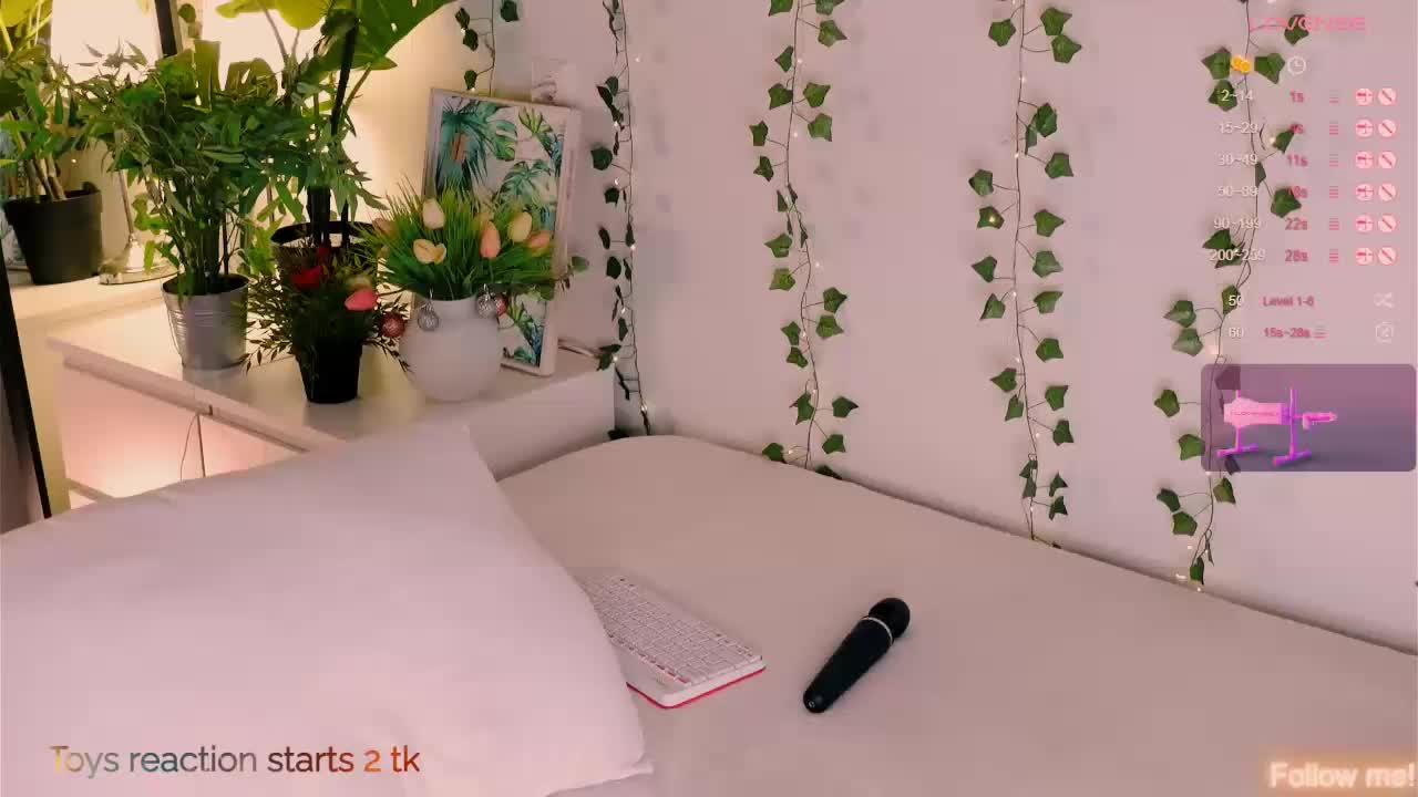 CarlyHills Adult Chat August 15, 2025