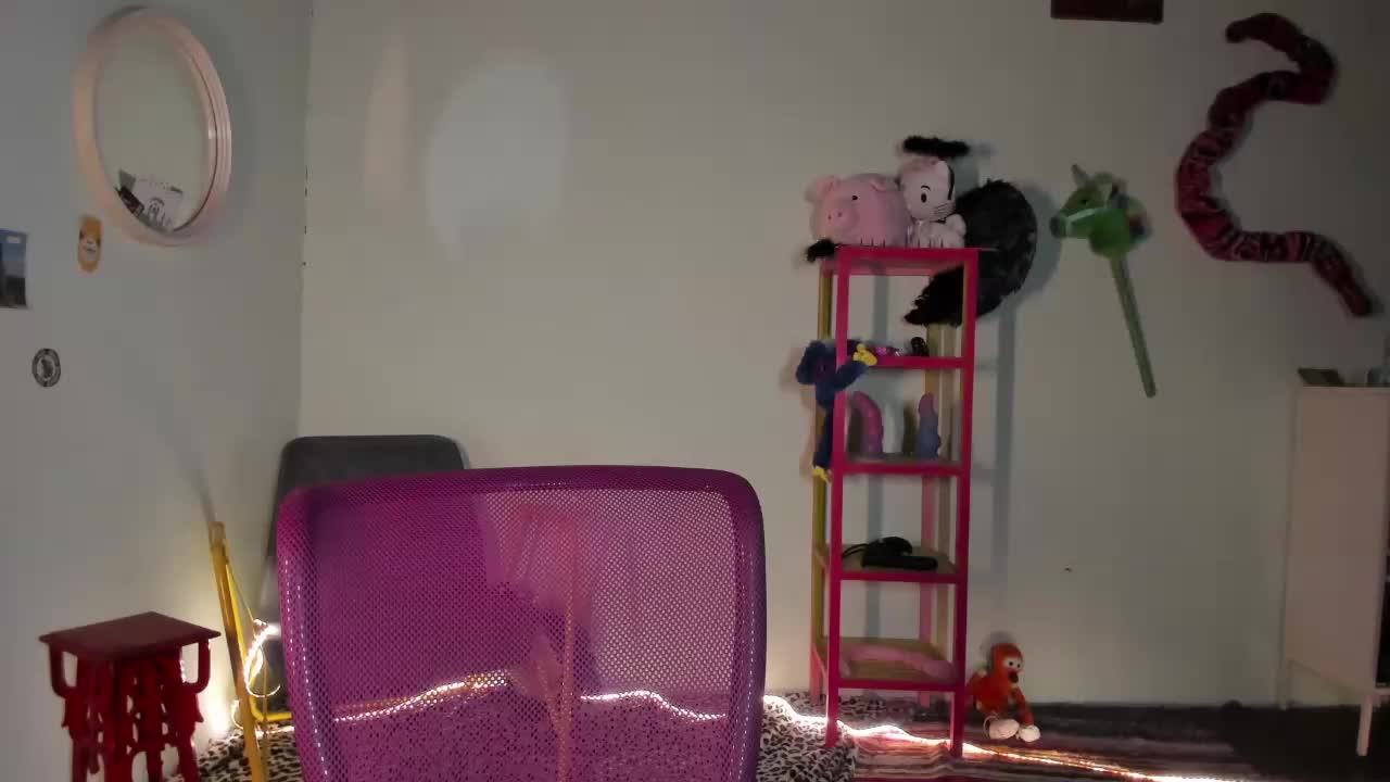 Lady-sontse- Adult Chat August 15, 2025