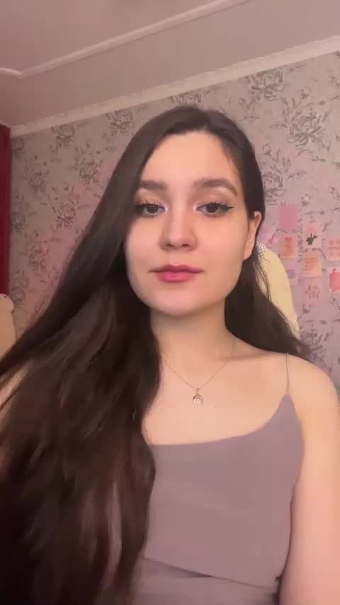 annie-fleur Adult Chat August 15, 2025