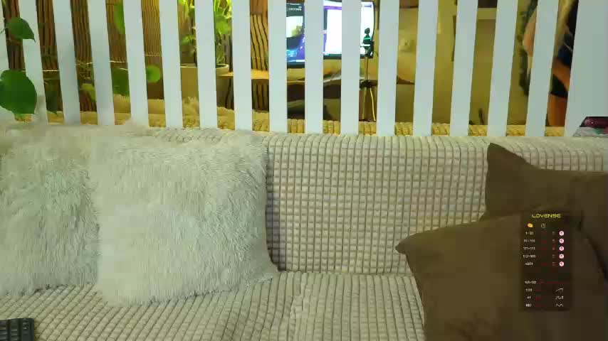 -Violetttttka- Adult Chat August 15, 2025