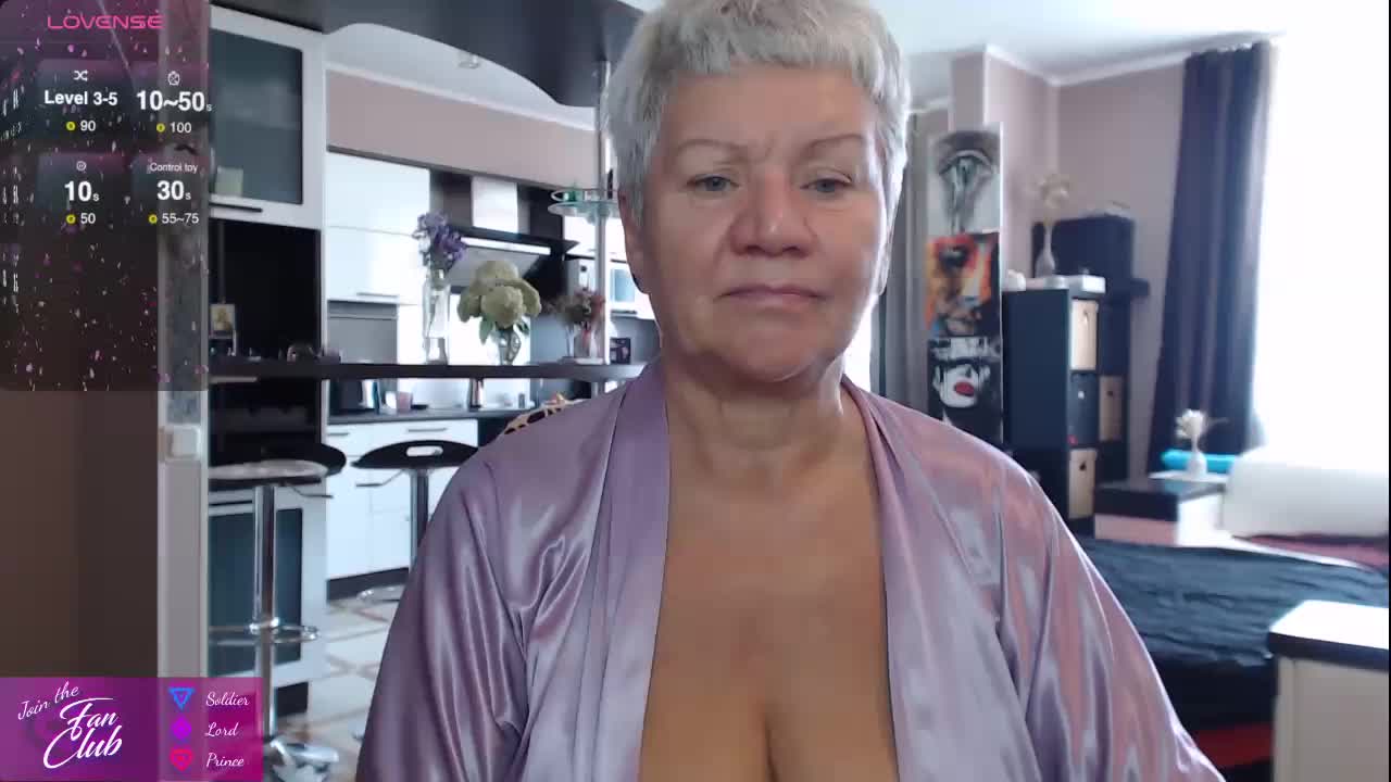 roxana-brooks Adult Chat August 15, 2025