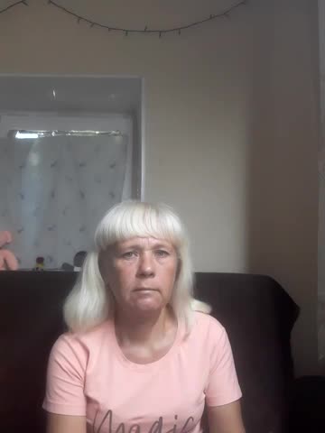 sakura_blonde Adult Chat August 15, 2025