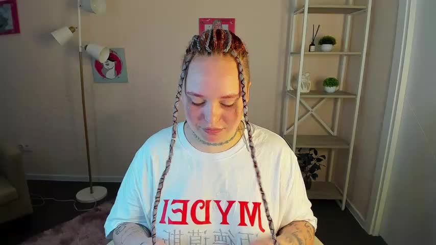 Looly_Rise Adult Chat August 15, 2025