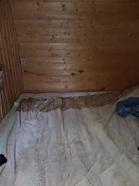 Milfa_hot Adult Chat August 15, 2025