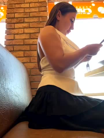 AleksandraRich Adult Chat August 15, 2025