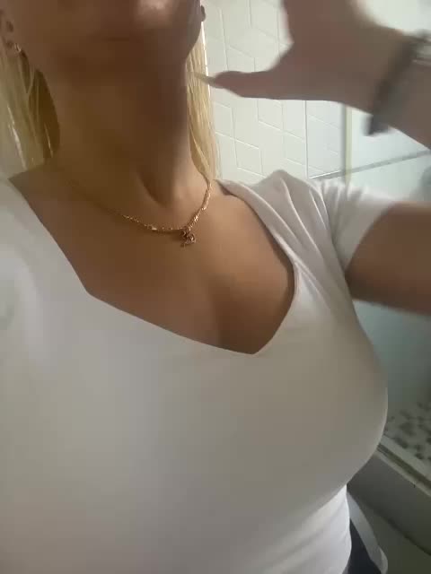 AlisaKisa555 Adult Chat August 15, 2025