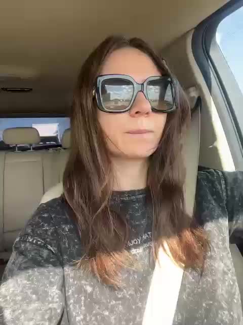 HelliNimf22 Adult Chat August 15, 2025