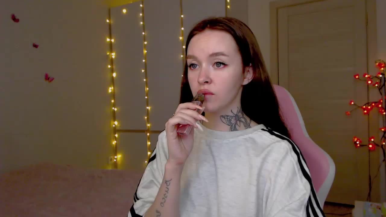 NaughtyMable Adult Chat August 15, 2025