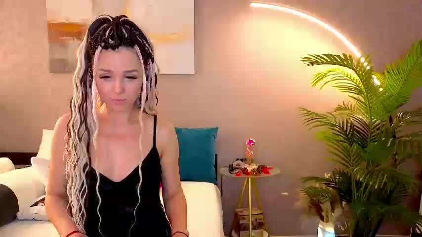 Sonya_Mur Adult Chat August 15, 2025