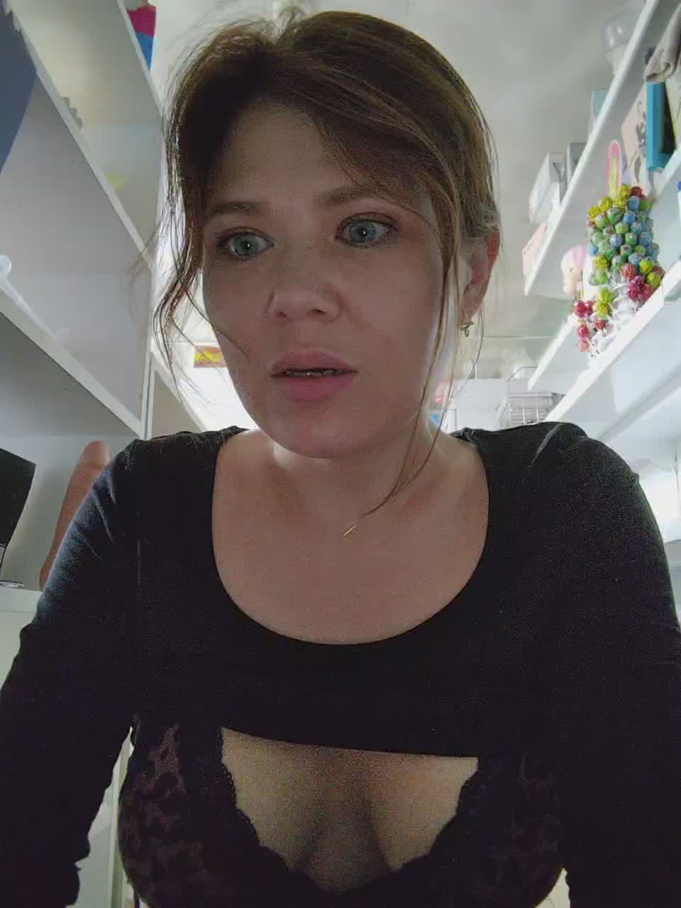 MyLittlegi Adult Chat August 15, 2025