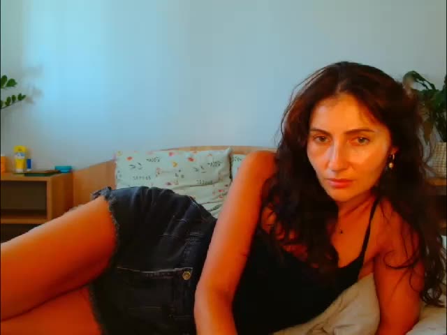 Irina9793 Adult Chat August 15, 2025