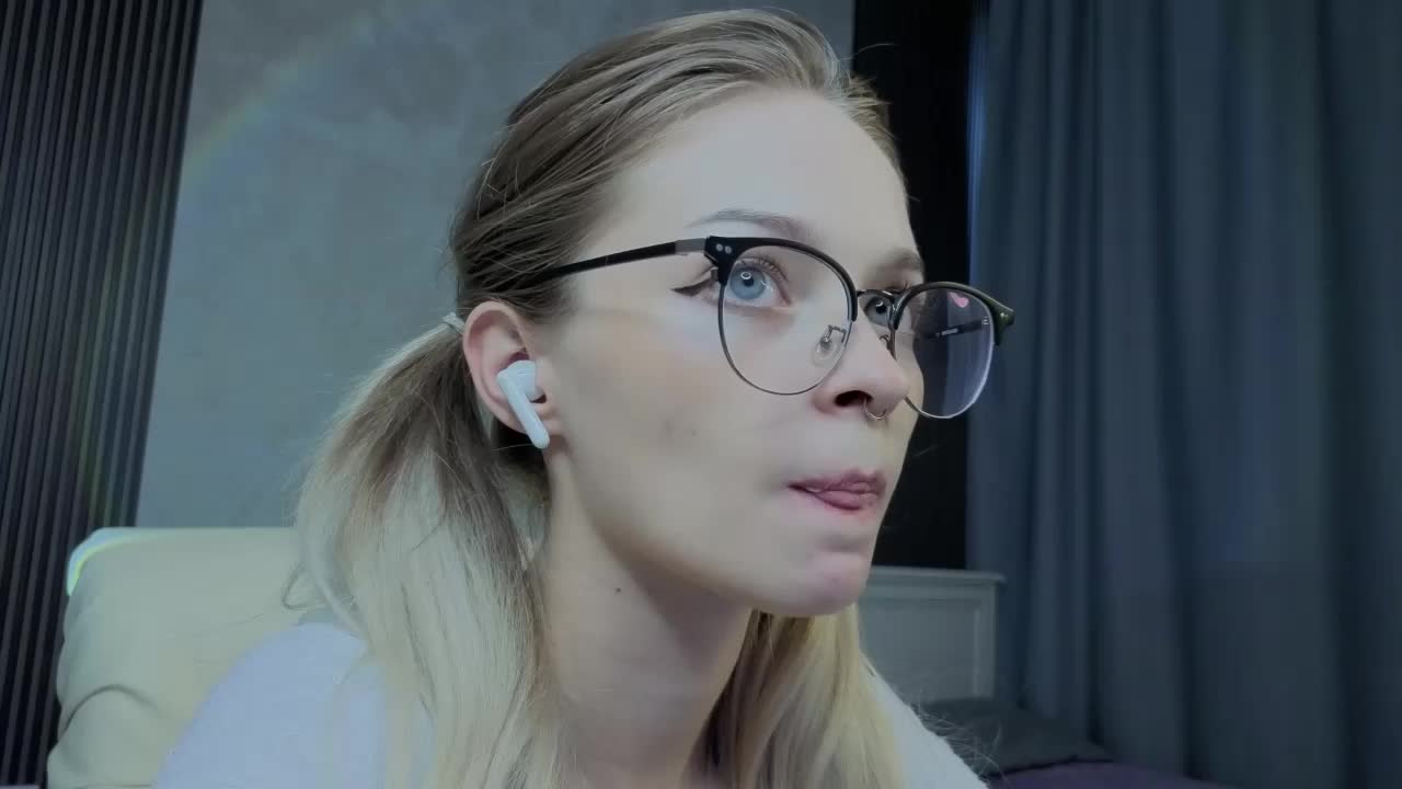 vialeta-baby Adult Chat August 15, 2025