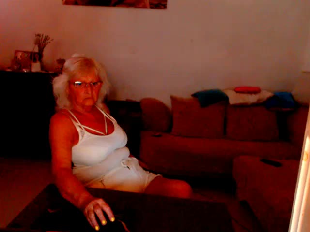 Natalia7634 Adult Chat August 15, 2025