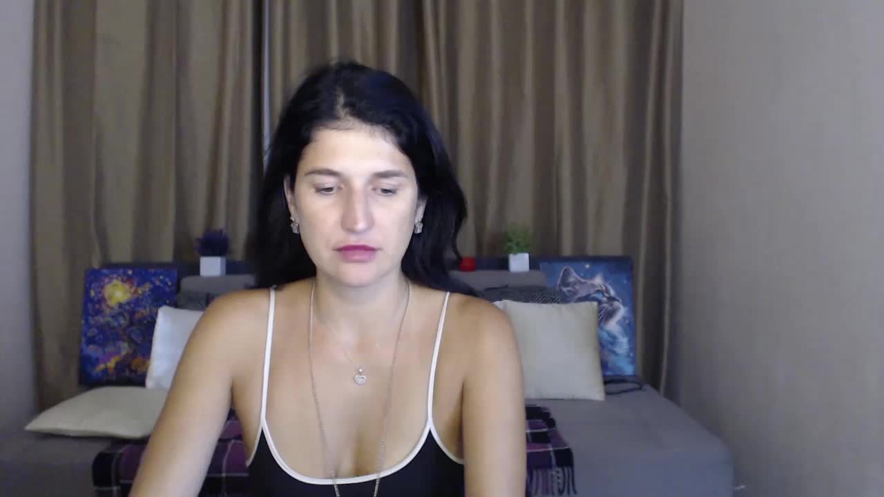 AliannaSoloKisses Adult Chat August 15, 2025