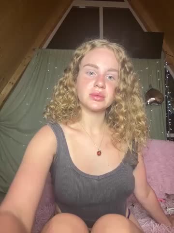 nemesidaM Adult Chat August 15, 2025