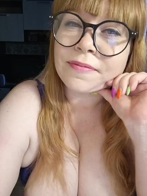 Svetlanka04 Adult Chat August 15, 2025