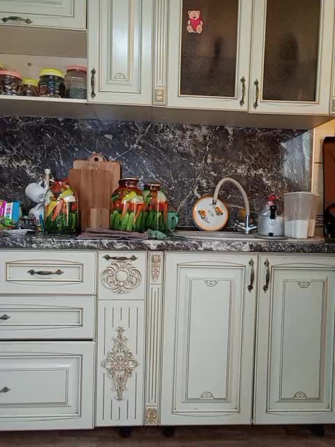 nika74- Adult Chat August 16, 2025