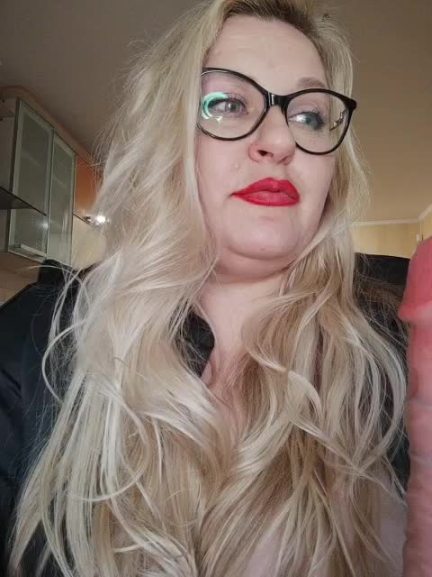 NushaMilf Adult Chat August 16, 2025