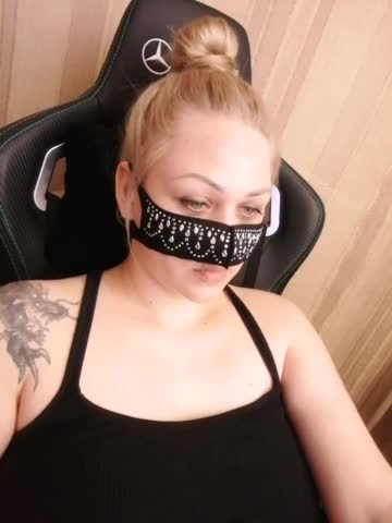 -Tiffany- Adult Chat August 16, 2025