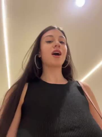 _Meggi_ Adult Chat August 16, 2025