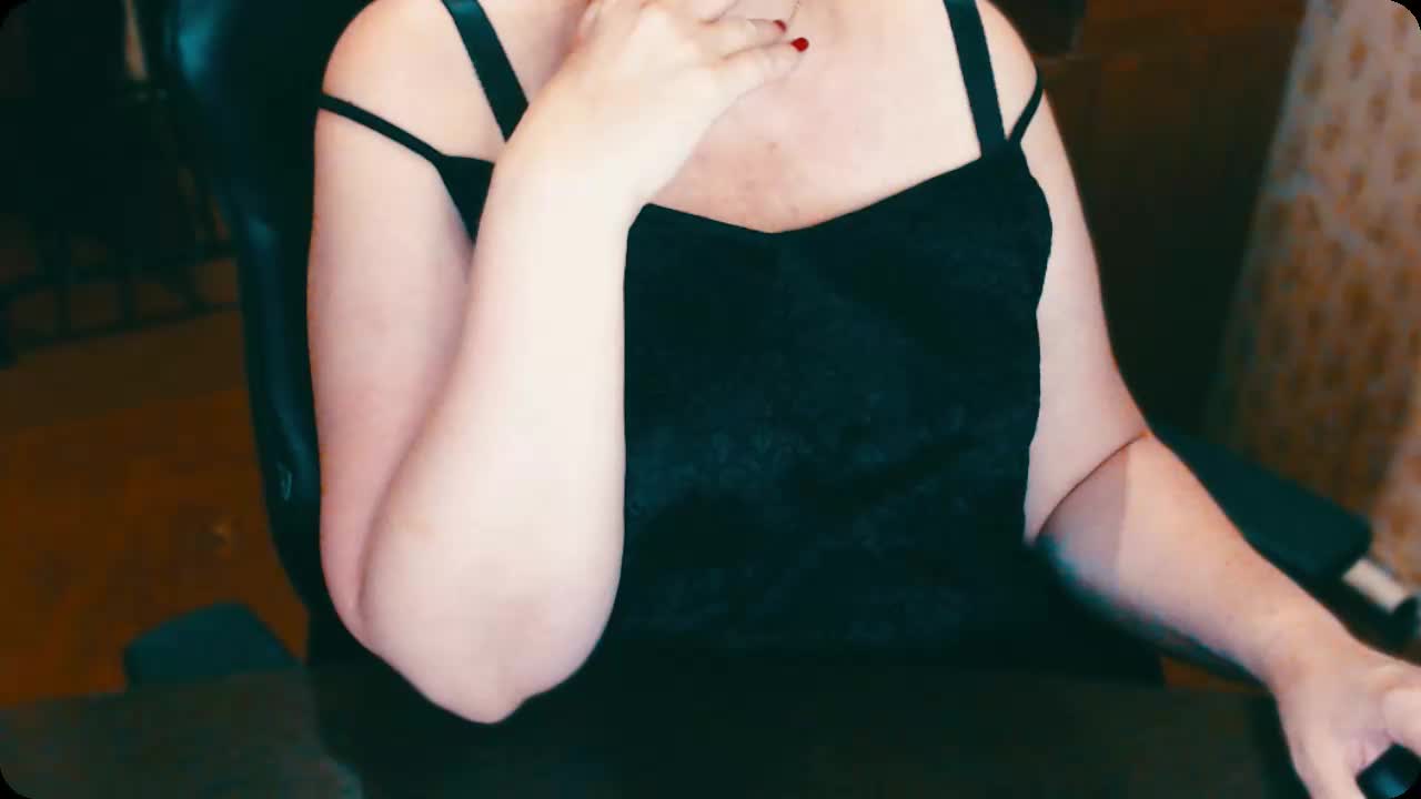 Alisa1917 Adult Chat August 16, 2025