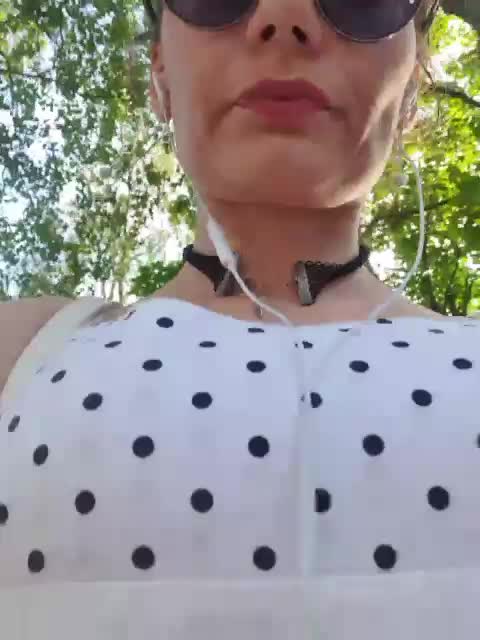 analiMilana Adult Chat August 16, 2025