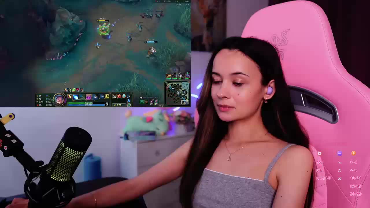 JuicyAngel Adult Chat August 16, 2025