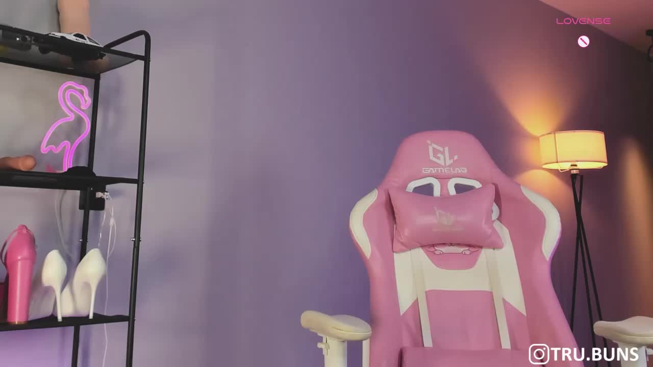 AnnaOreo Adult Chat August 16, 2025