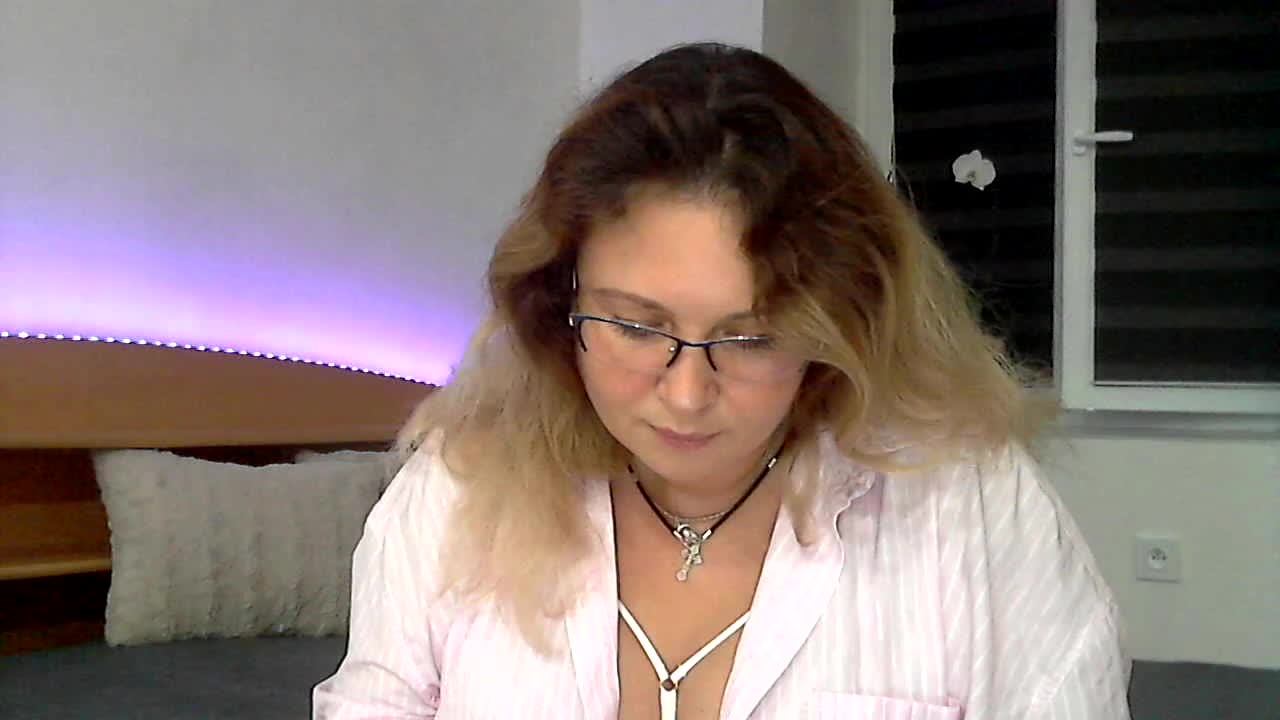 NERVOMOTINA Adult Chat August 16, 2025