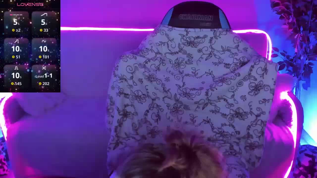 GloriaGrays Adult Chat August 16, 2025