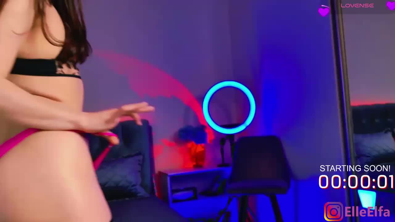 ElfaElle Adult Chat August 16, 2025