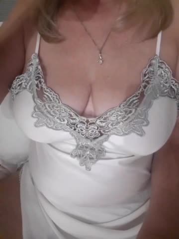 SexiestJess45 Adult Chat August 16, 2025