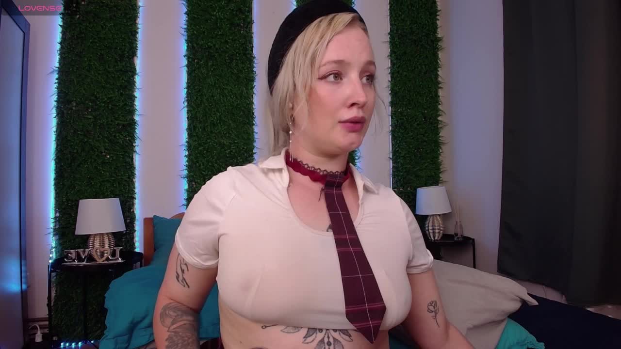 Nicole-Aniston Adult Chat August 16, 2025