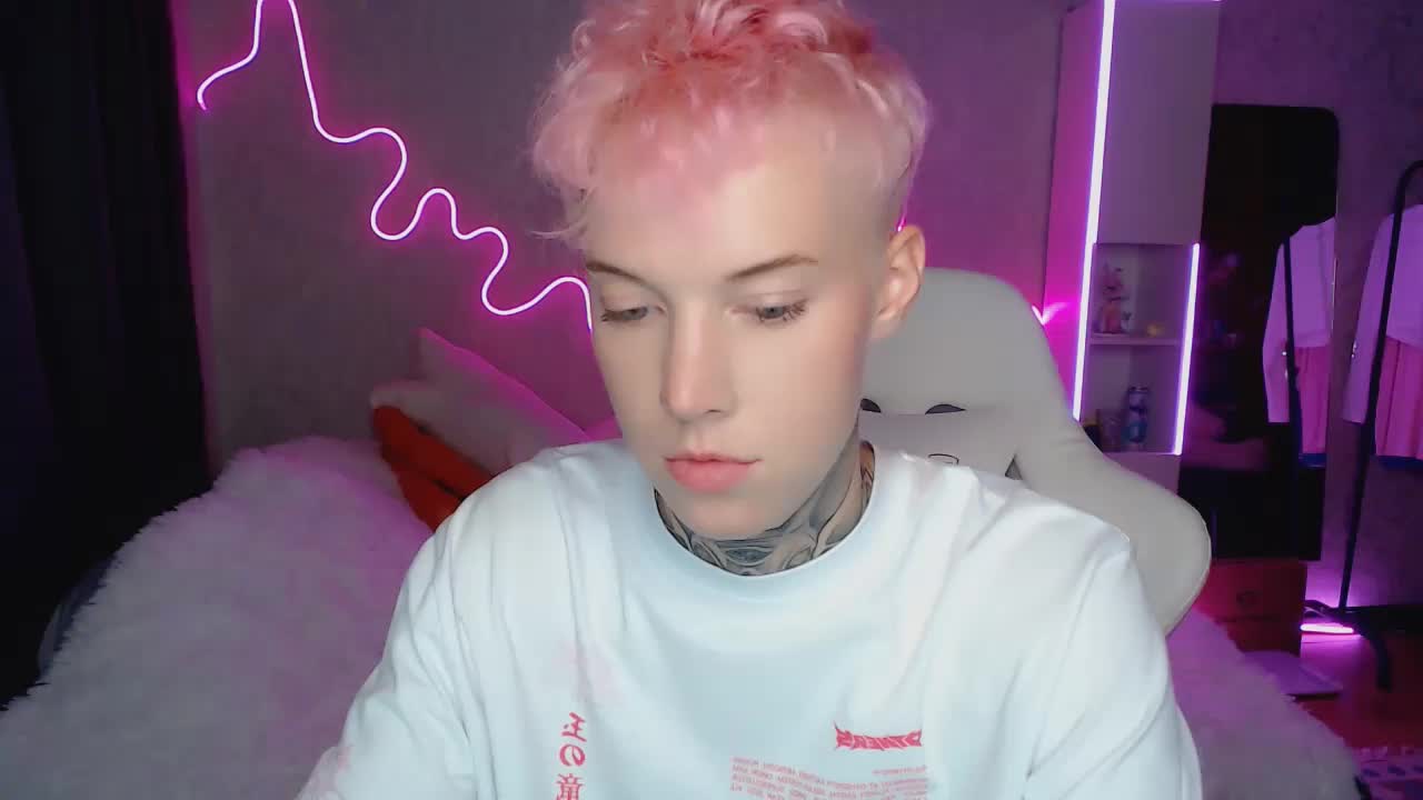 tezes Adult Chat August 16, 2025