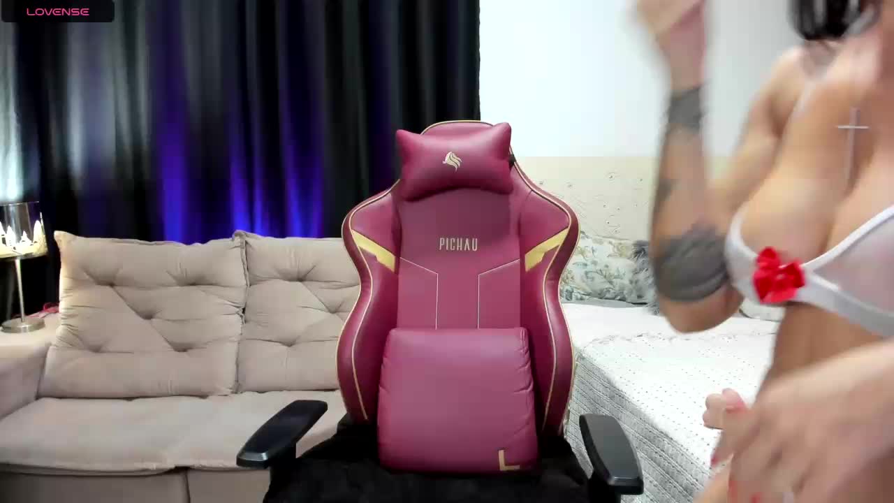 LauraColour Adult Chat August 16, 2025