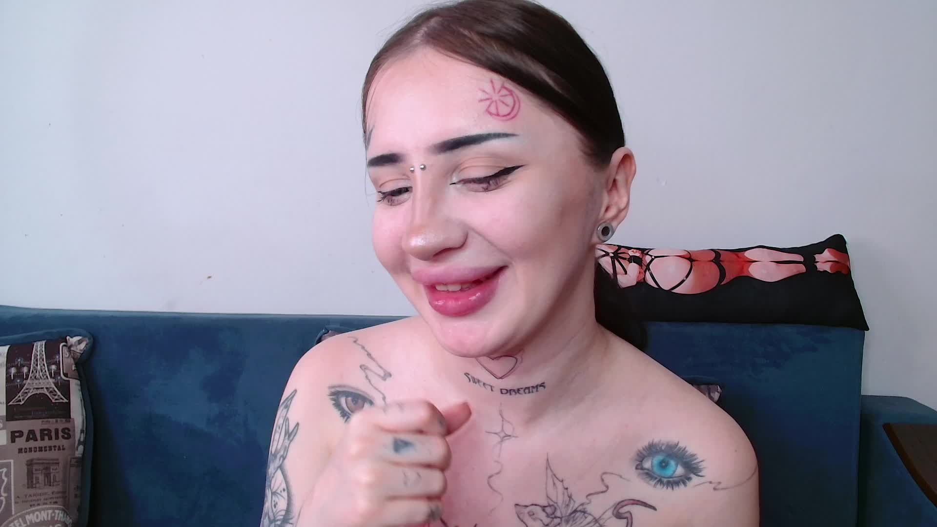 lisa-tatt Adult Chat August 16, 2025